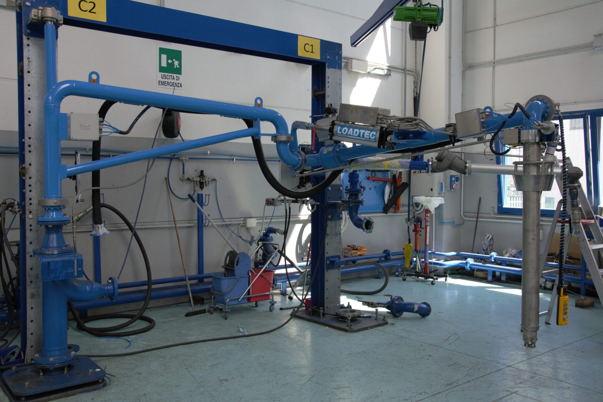 Loading arm for hydrocarbons - Vopak Panama